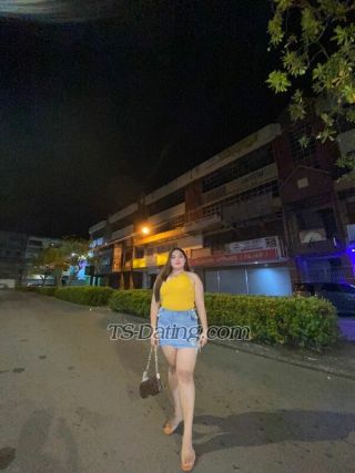 trans girl Larahouston00 5601879