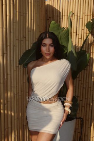 trans girl LarissaMiller 4389667 trans girl LarissaMiller 4389667