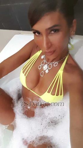 trans girl LatinModel 2157460