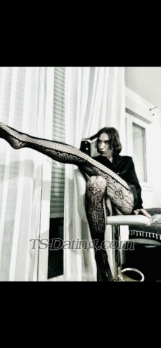 trans girl LaurisMNE 4982145