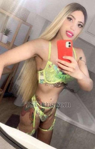 trans girl Lavigne 3556849