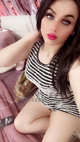 trans girl Layanats 9984026
