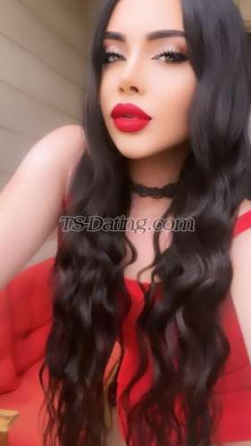 trans girl Layula 1387910