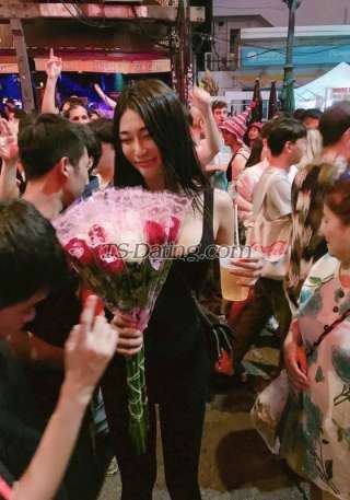 trans girl Leeyaxo123 0858587