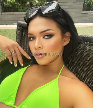 trans girl LeiaLeandrea 2793048