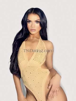 trans girl LeiaLeandrea 6303197