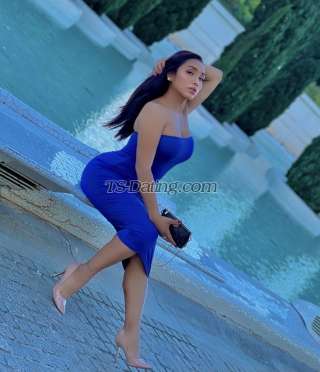 trans girl Leisy 2393691