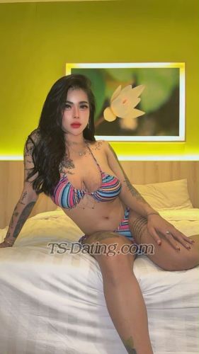 trans girl Leonalim 1870765
