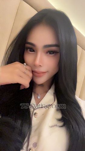 trans girl Leonalim 2755710