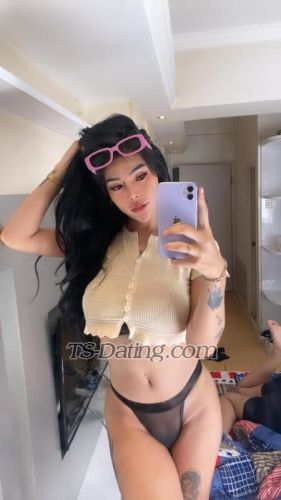 trans girl Leonalim 3109314