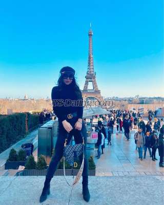 trans girl Leonna 9524795