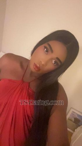 trans girl Leyahmagic 9869157