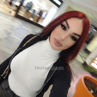 trans girl Leylloo 5385348