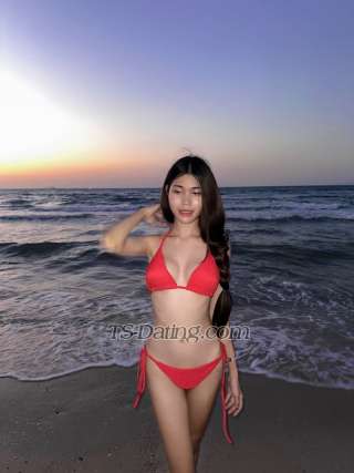 trans girl Lilin 9993117