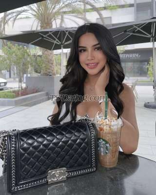 trans girl Lilly435 7870146