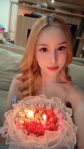 trans girl LillyBloosom 8555583 trans girl LillyBloosom 8555583