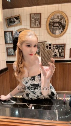 trans girl LillyBloosom 9179027 trans girl LillyBloosom 9179027