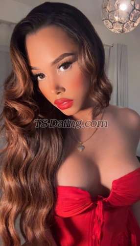 trans girl Linda1999 8866911