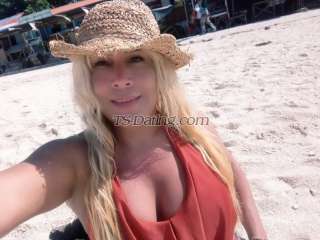 trans girl Linda2 9117795