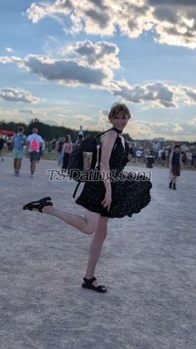 trans girl LindaS 7214670