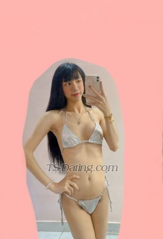 trans girl Linhchi 2261145