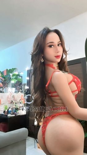 trans girl Linzylieee 5415137