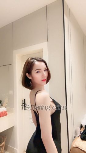 trans girl LisaGates 5213290