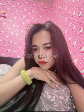 trans girl Liyaliya 6269138