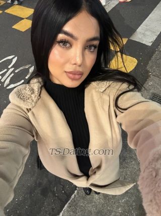 trans girl LizMarroquin 5916687