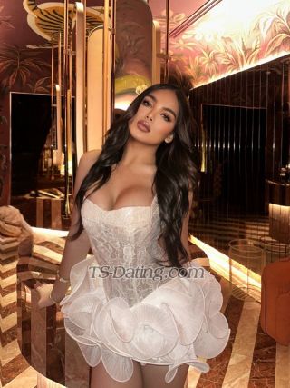 trans girl LizMarroquin 8783847