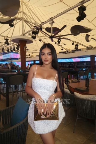 trans girl LizMarroquin 8784293