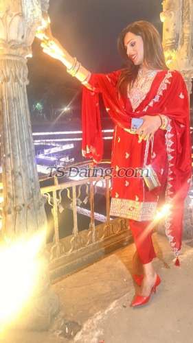 trans girl LizaRoy 4872030