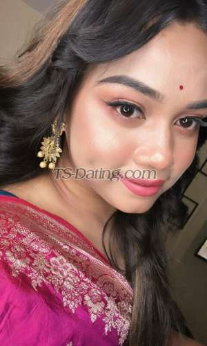 trans girl LizaaRoy 3231567