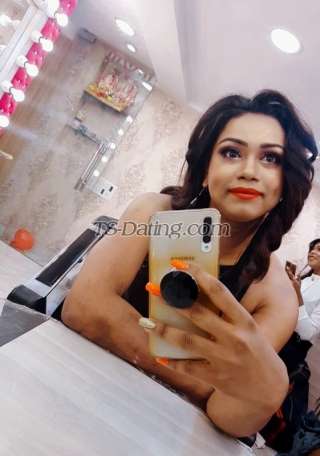 trans girl LizaaRoy 3515133