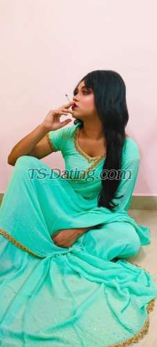 trans girl LizaaRoy 3887069