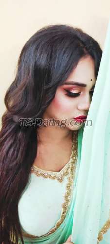 trans girl LizaaRoy 3887099