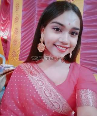 trans girl LizaaRoy 4473804