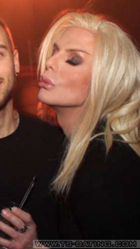 trans girl Lola 4094605