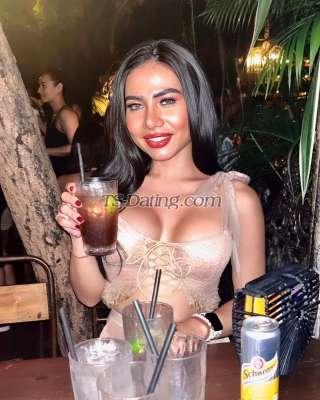 trans girl LolaTsBali 9851961