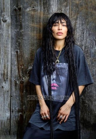 trans girl Loraaris9 7033084