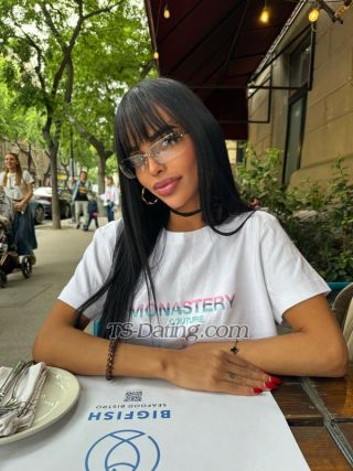 trans girl Lorainets 4065150