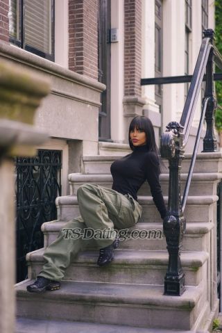 trans girl Lorainets 4066531