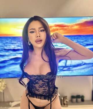 trans girl Louis1995 9530931