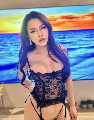 trans girl Louis1995 9530948