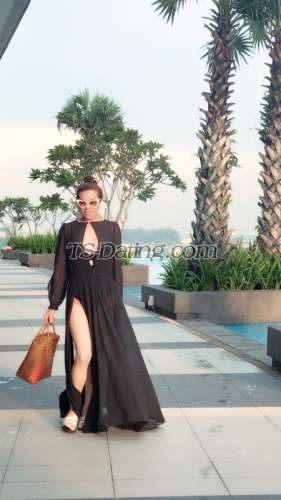 trans girl LoveLily 3781931