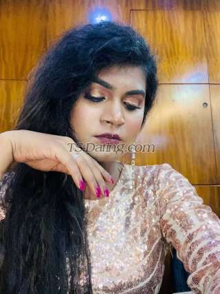 trans girl Lovelylovely 7682476