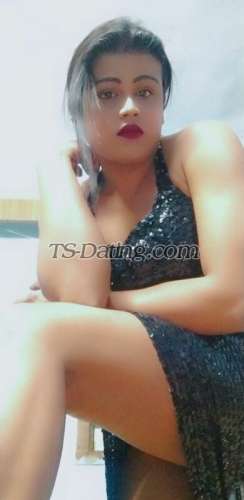 trans girl Lovelyzoya 7319009