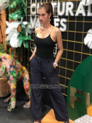 trans girl Lovenia88 1398665