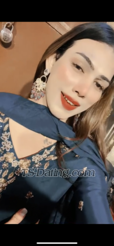 trans girl Lovey123 5205111