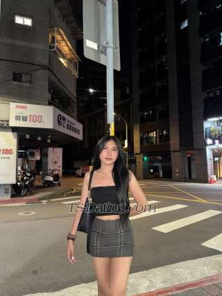 trans girl Lucyyoung22 3114194 trans girl Lucyyoung22 3114194